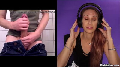 she reacts dicks سكساوي سكسي بنات