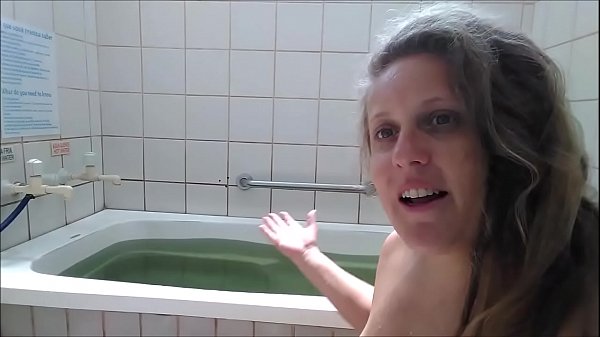 سكس عربي مترجم أستمناء في غرفته المحرمة