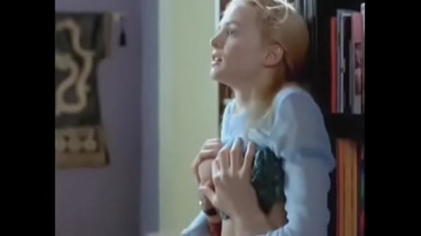 سكس نسوان شرموطة ينيكها بقوة كسها المبلول