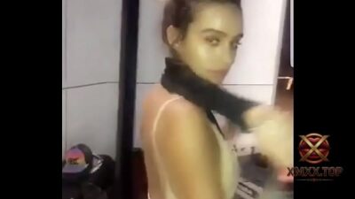 سومر راي شرموطة نيك قوي كس مبلول طيز كبيرة سكس حار